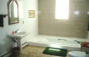 Field of Dreams Bathroom