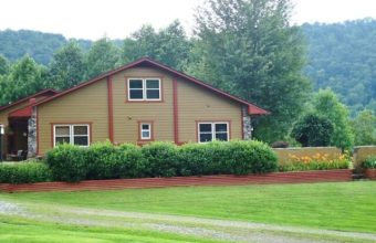 Field of Dreams Inn Room
