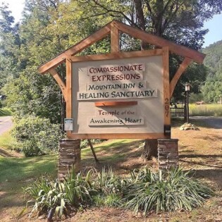 Welcome to our front yard and your getaway retreat! Compassionate Expressions